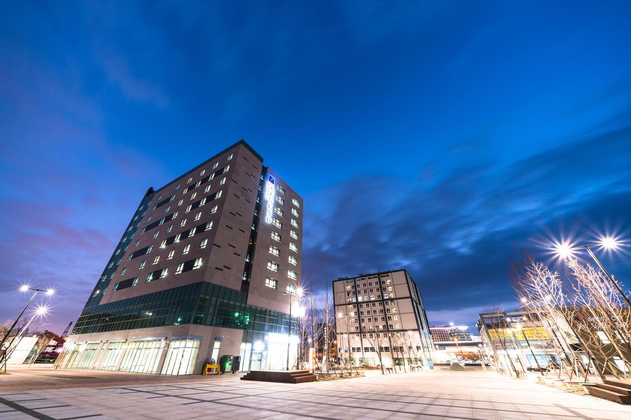 Incheon Airport Legend Hotel Екстер'єр фото